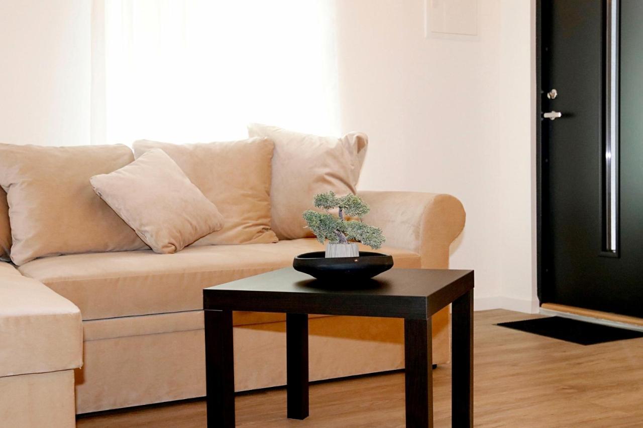 Minimalist Studio Old Town Apartments By Hostlovers คอนัส ภายนอก รูปภาพ
